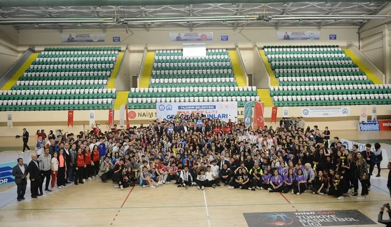 Yıldırım Belediyesi Okul Sporları Şenliği tamamlandı