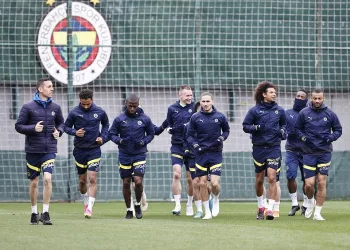 Fenerbahçe, Trabzonspor maçı hazırlıklarını sürdürdü