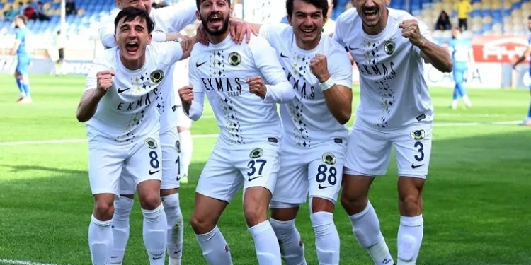Menemen FK, ligde kalmayı garantiledi