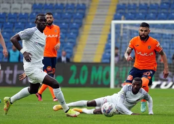 Spor Toto Süper Lig: Medipol Başakşehir: 1 – Ümraniyespor: 1