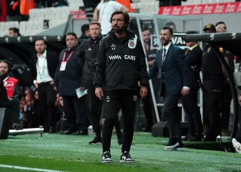 Fatih Karagümrük Teknik Direktörü Andrea Pirlo: “Bu kadar hata yaptığımız bir maçı kaybetmemiz normal”