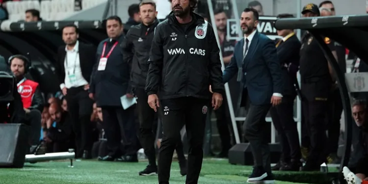 Fatih Karagümrük Teknik Direktörü Andrea Pirlo: “Bu kadar hata yaptığımız bir maçı kaybetmemiz normal”