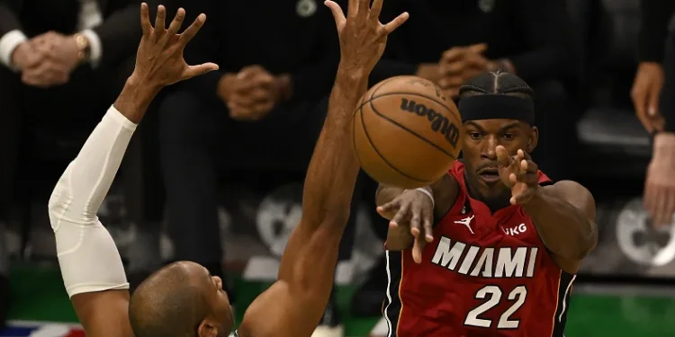 NBA’de Miami Heat, Boston Celtics karşısında serinin ilk maçını kazandı