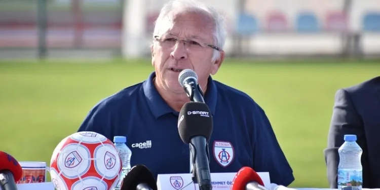 Seyit Mehmet Özkan, Altınordu’yu devretme kararı aldı