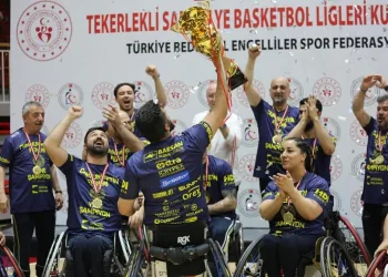 Tekerlekli sandalye basketbolunda şampiyon Fenerbahçe