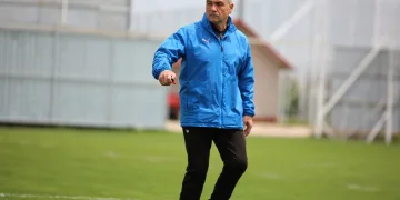 DG Sivasspor Teknik Direktörü Rıza Çalımbay: “Galatasaray karşısında dikkatli olmalıyız”