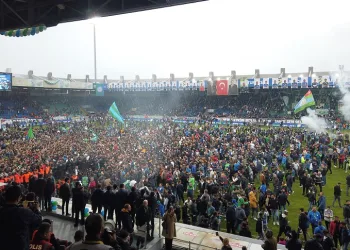 Çaykur Rizespor, Spor Toto Süper Lig’e yükseldi