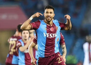 Trabzonspor’un Mısırlı oyuncusu Trezeguet: “Samet Akaydin’in hareketini iyi ki görmemişim”