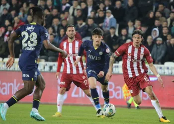 Sivasspor, finale çıkmak istiyor