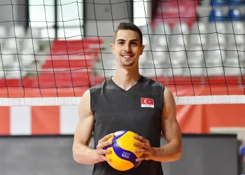 A Milli Erkek Voleybol Takımı Sporcusu Yiğit Gülmezoğlu: “Milli takım sezonuna iyi bir başlangıç yapmak istiyoruz”