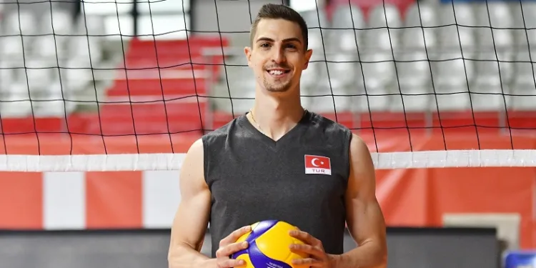 A Milli Erkek Voleybol Takımı Sporcusu Yiğit Gülmezoğlu: “Milli takım sezonuna iyi bir başlangıç yapmak istiyoruz”