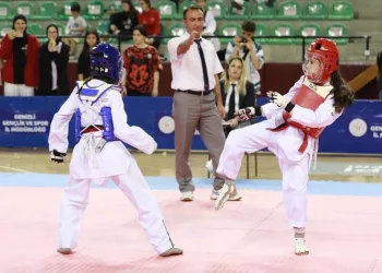 Taekwondonun yıldızları Denizli’de buluştu