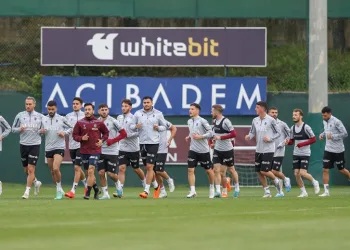 Trabzonspor da şampiyonluk sonrası aynı şeyi yaşadı