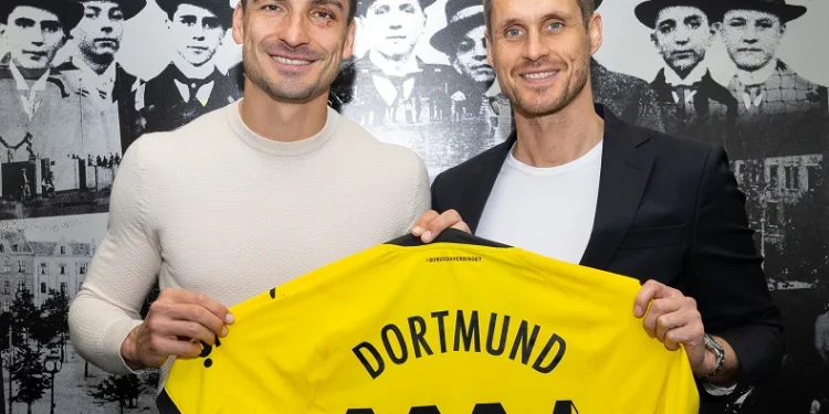 Borussia Dortmund, Mats Hummels’in sözleşmesini 2024 yılına uzattı