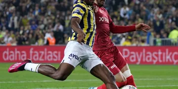 Fenerbahçeli Michy Batshuayi: “Fenerbahçe 2 kupayı da hak ediyor”