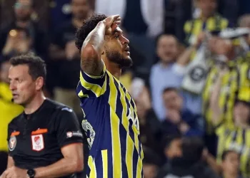 Fenerbahçeli Joshua King, 7. kez gol sevinci yaşadı
