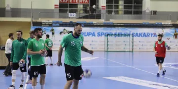 Sakarya Büyükşehir Hentbol gözünü şampiyonluğa dikti: Hedef kupa