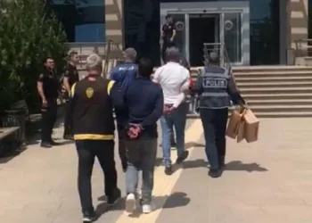 Muhtarı silahla öldüren şahıs inşatta yakalandı