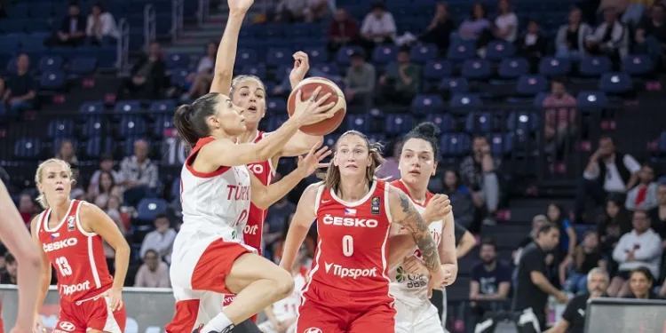 Hazırlık maçı: Türkiye: 70 – Çekya: 83