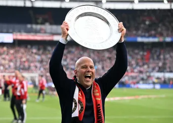 Feyenoord’da Arne Slot’un sözleşmesi 2026 yılına kadar uzatıldı