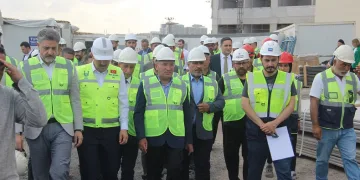 Adalet Bakanı Bozdağ, Şanlıurfa’da şehir hastanesi inşaatını gezdi