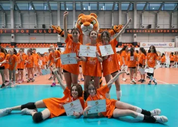 Geleneksel “Mini Tigers Voleybol Şenliği” düzenlendi