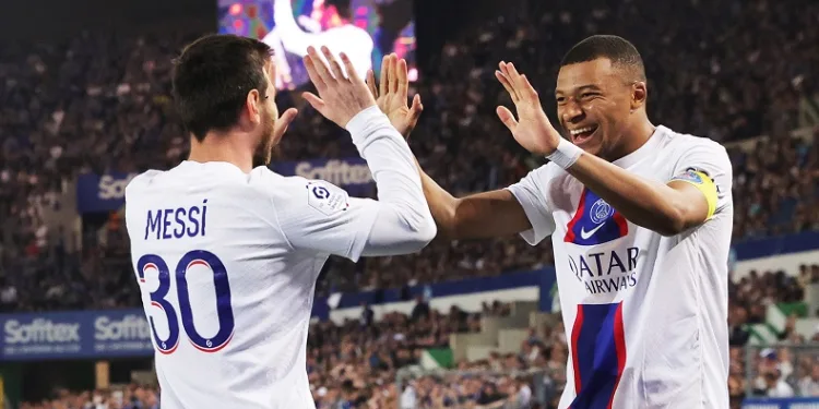Fransa’da Messi’li Paris Saint-Germain, üst üste 2. kez şampiyon