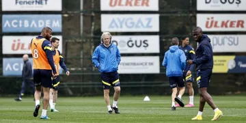 Fenerbahçe, Antalyaspor maçı hazırlıklarına devam etti