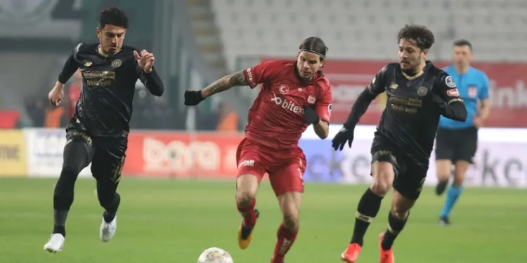 Sivasspor ile Konyaspor 28. randevuda