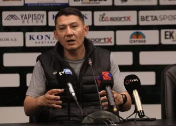 Kocaelispor’da Teknik Direktör Fırat Gül ile yolların ayrılmasına karar verildi