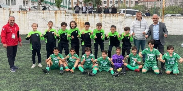 Muğlaspor U-11 takımı şampiyon oldu