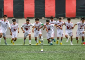 Van Büyükşehir Belediyespor aldığı kupalarla adından söz ettiriyor