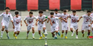 Van Büyükşehir Belediyespor aldığı kupalarla adından söz ettiriyor