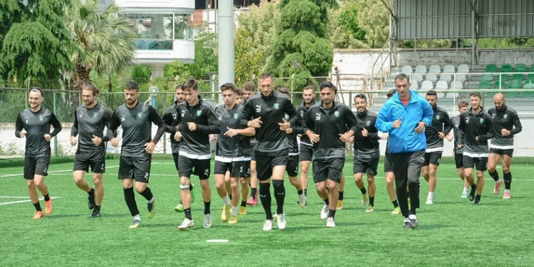 Efeler 09 SFK, Beyoğlu Yeni Çarşı Spor maçına hazır