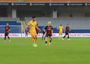 Kayserispor, ligde 15. yenilgisini aldı