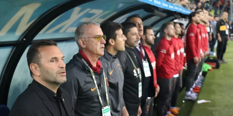 Okan Buruk, Galatasaray’ı şampiyon yapan 13. farklı teknik direktör oldu