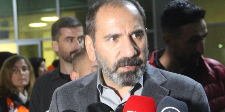 DG Sivasspor Kulübü Başkanı Mecnun Otyakmaz: “Aday değilim”