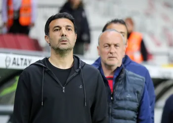 Altınordu, Hasan Özer ile yollarını ayırdı