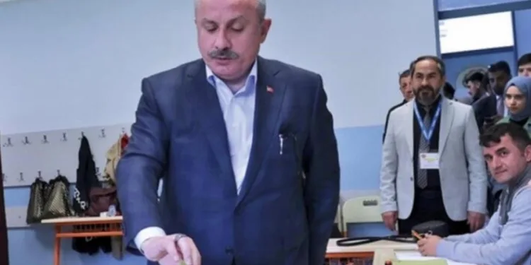 Şentop’un sandığından Erdoğan çıktı