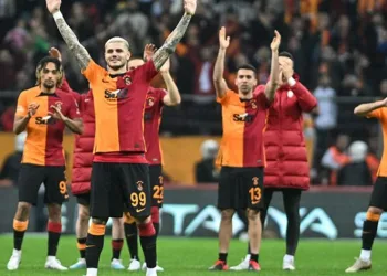 Liderlerden Galatasaray’ya tebrik mesajları