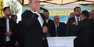 Bakan Akar’dan terörle mücadele açıklaması