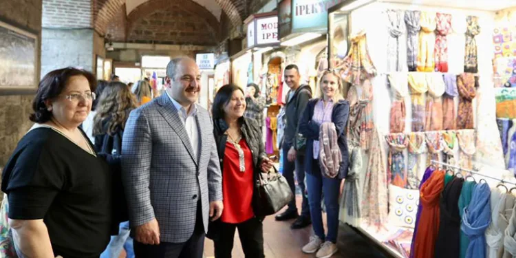 Mustafa Varank’tan esnaf ziyareti