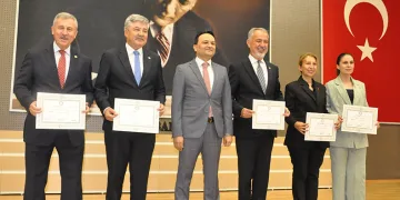 Millet İttifakı vekilleri mazbatalarını aldı