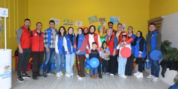 Minikler sosyal alanda oyunun keyfini yaşadılar