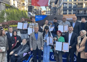 Erguvan Evleri’nin tapuları hak sahiplerine teslim edildi