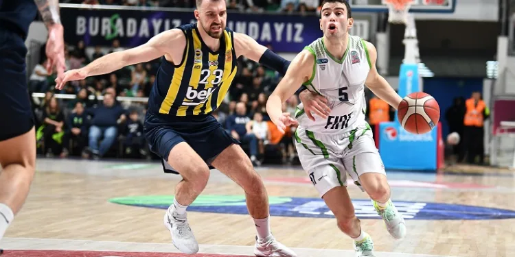 TOFAŞ Play-Off çeyrek finalinde seriyi eşitlemek istiyor
