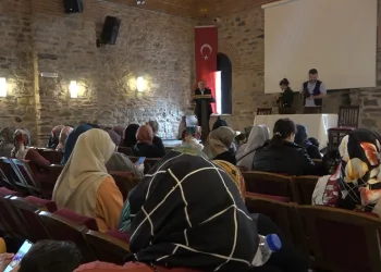 ‘Oylarımıza sahip çıkıyoruz’ sloganıyla bir araya geldiler