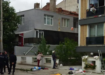 5 milyon liralık evden 50 ton çöp