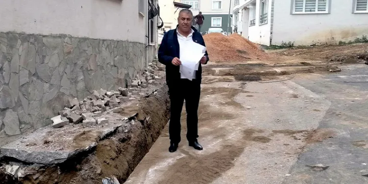 Sağlam muhtar, mahallesini aydınlattı