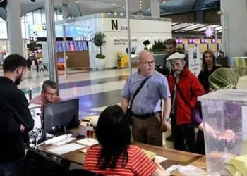 İstanbul Havalimanı’nda seçim yoğunluğu